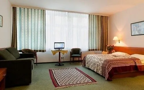 Hotel Schani Salon Wien 4*,