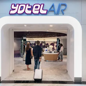 Hotel Yotelair Changi Airport Landside Singapura