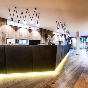 https://alpina-solden.soldenhotels.net