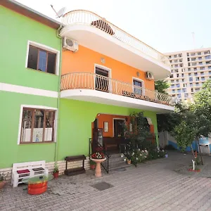  Hostel Osho Arnavutluk