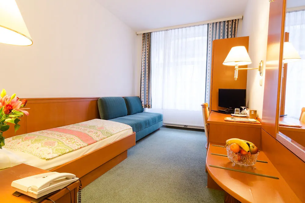 Hotel Schani Salon Vienna