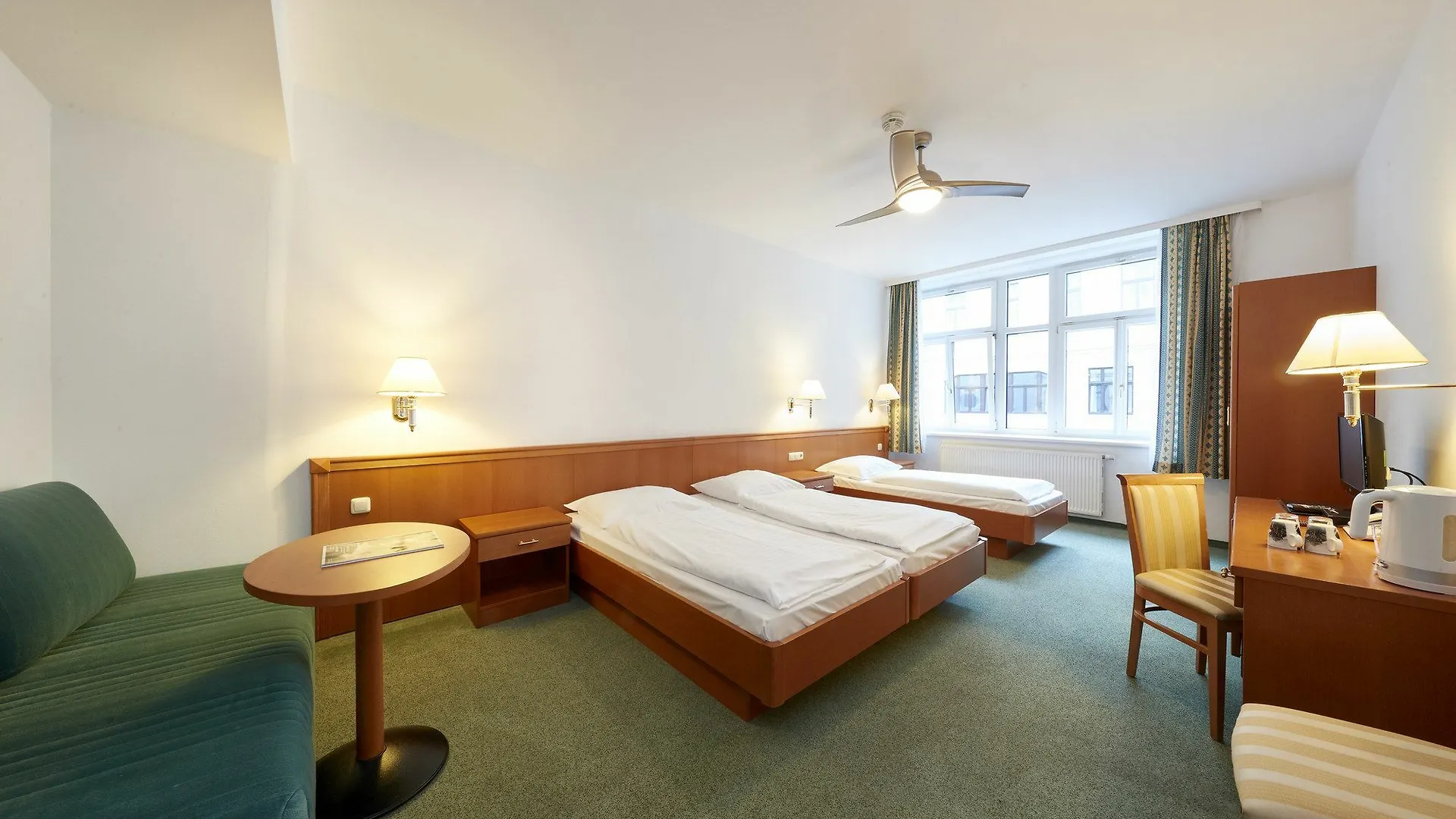 Hotel Schani Salon Vienna Austria